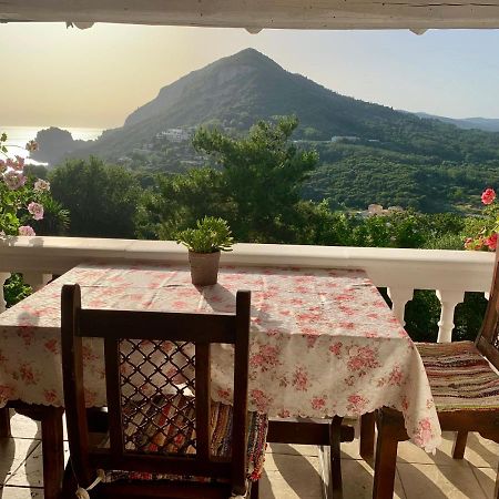 Ermones Odyssesas Bungalow Vátosz Kültér fotó